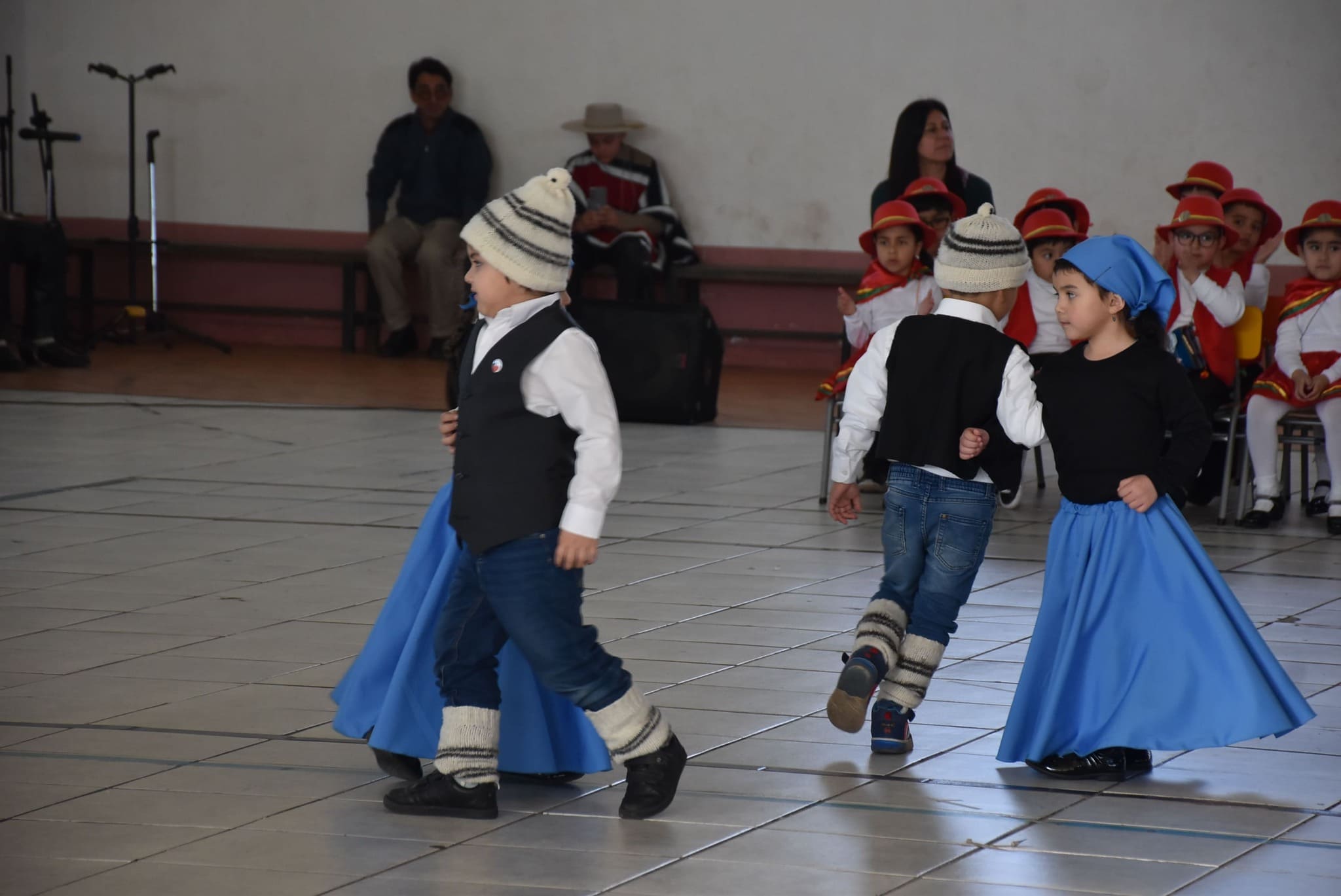 Celebración Fistas Patrias Preescolar foto 4