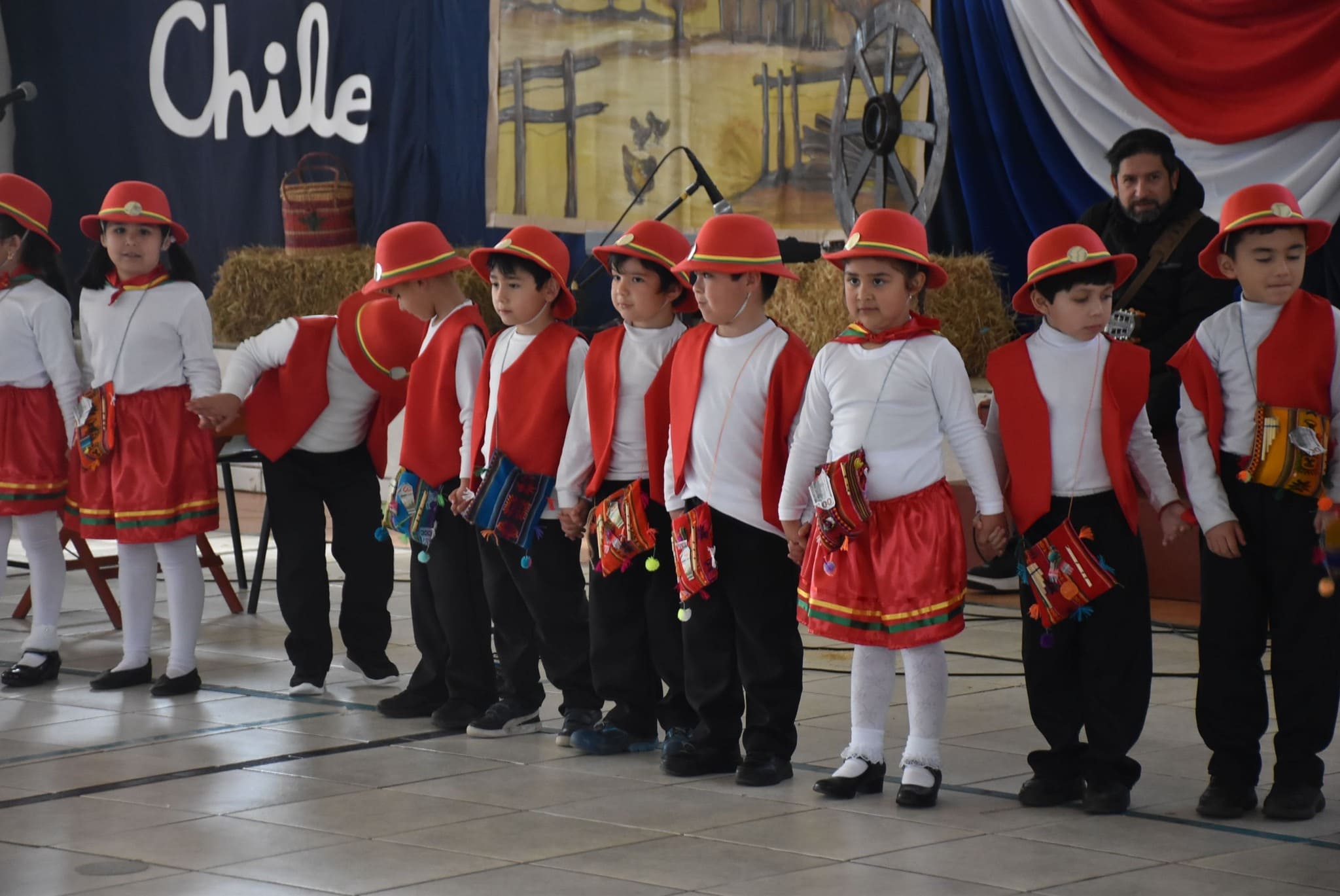 Celebración Fistas Patrias Preescolar foto 6