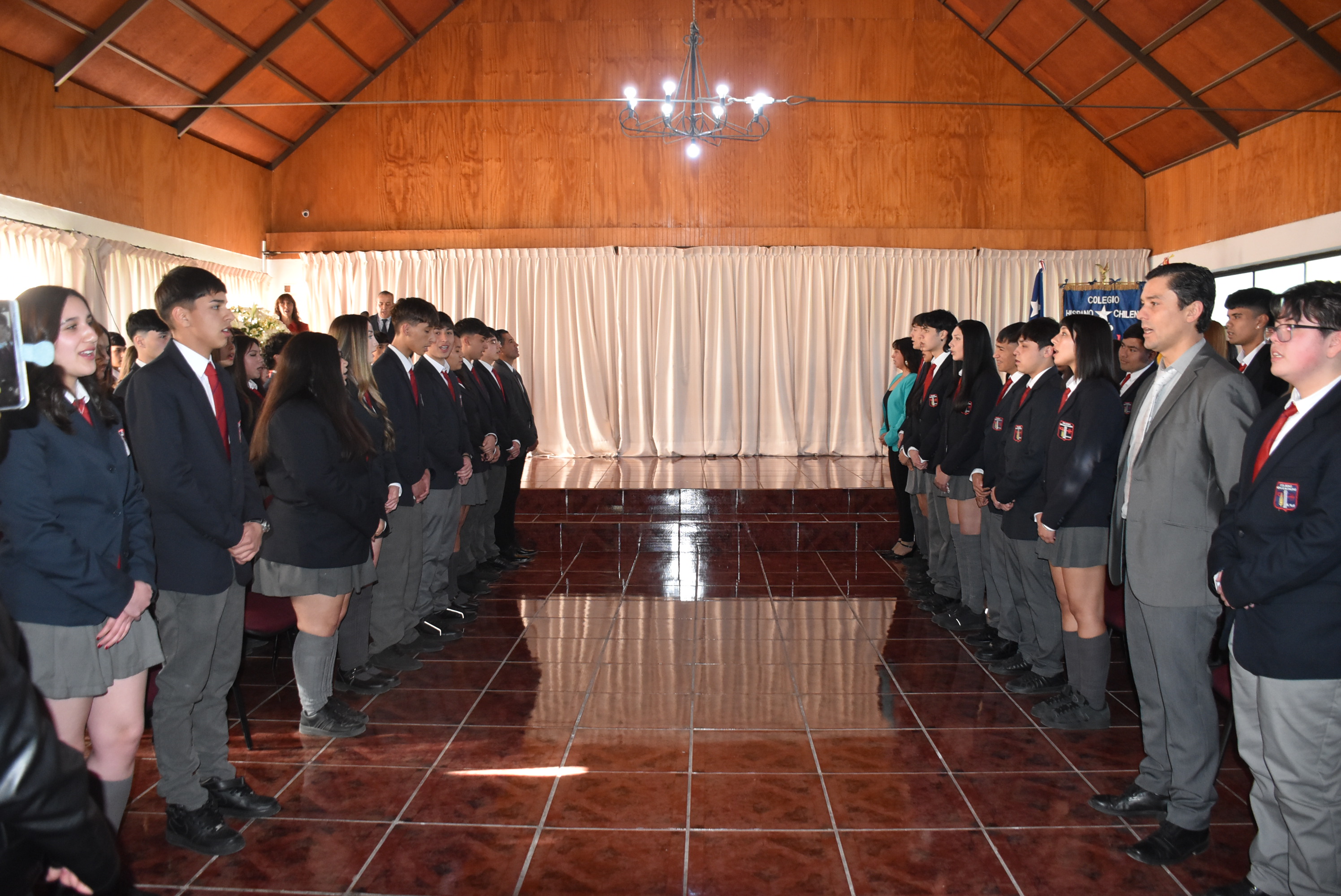 Ceremonia de Insignia 4° Medio