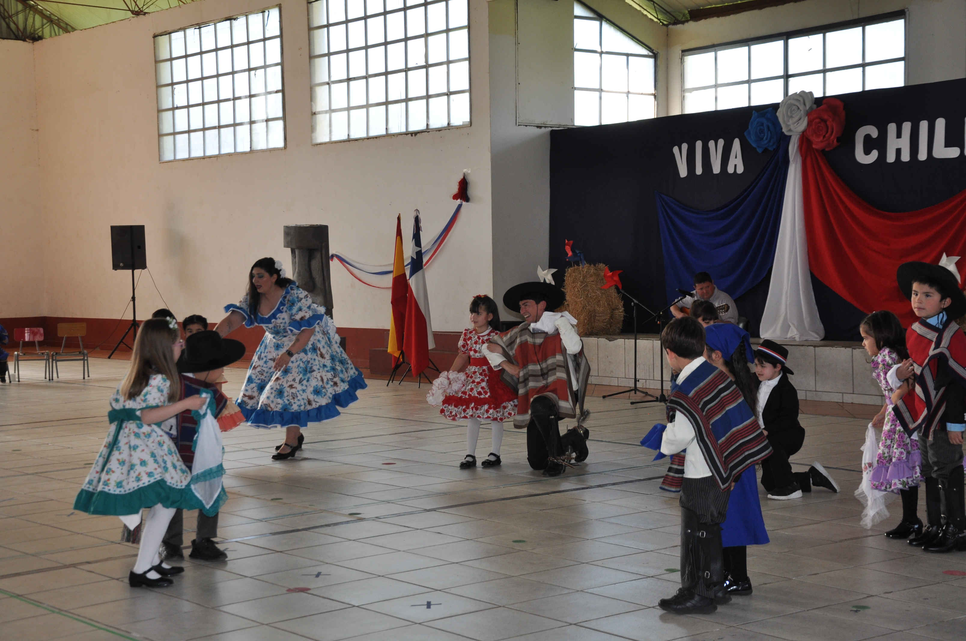 Celebración Fistas Patrias Preescolar
